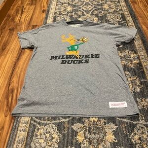 Bucks t shirt
